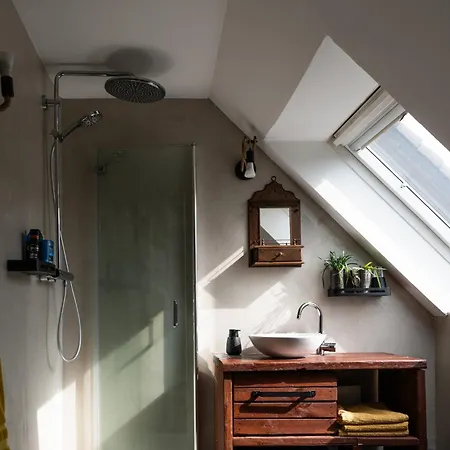 „maisonette- Apartment“ アパート エッセン